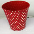 Red stamped three-dimensional flower bucket